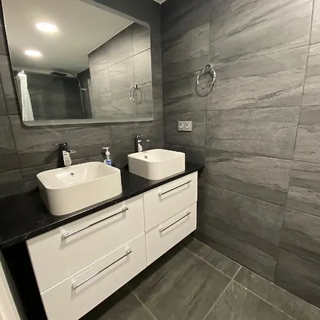 2000 Apartment Marbella